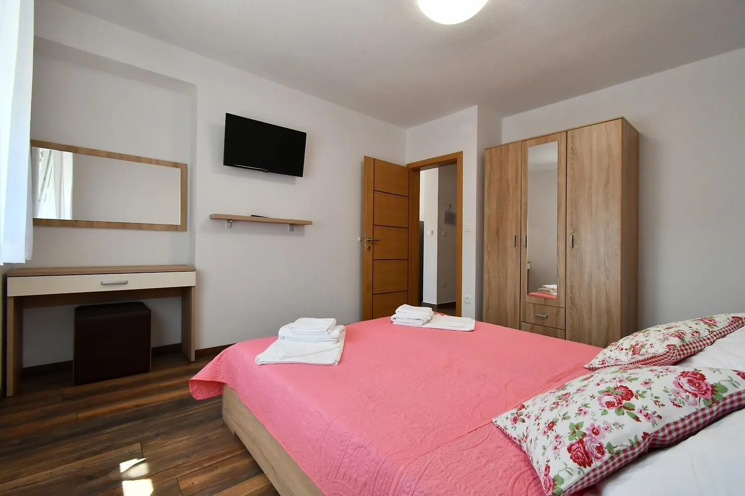 Guest house Apartmani Kicuda Banjol Croatia